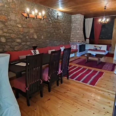 Traditional Cozy In Livadi Parnassos Apartment *
